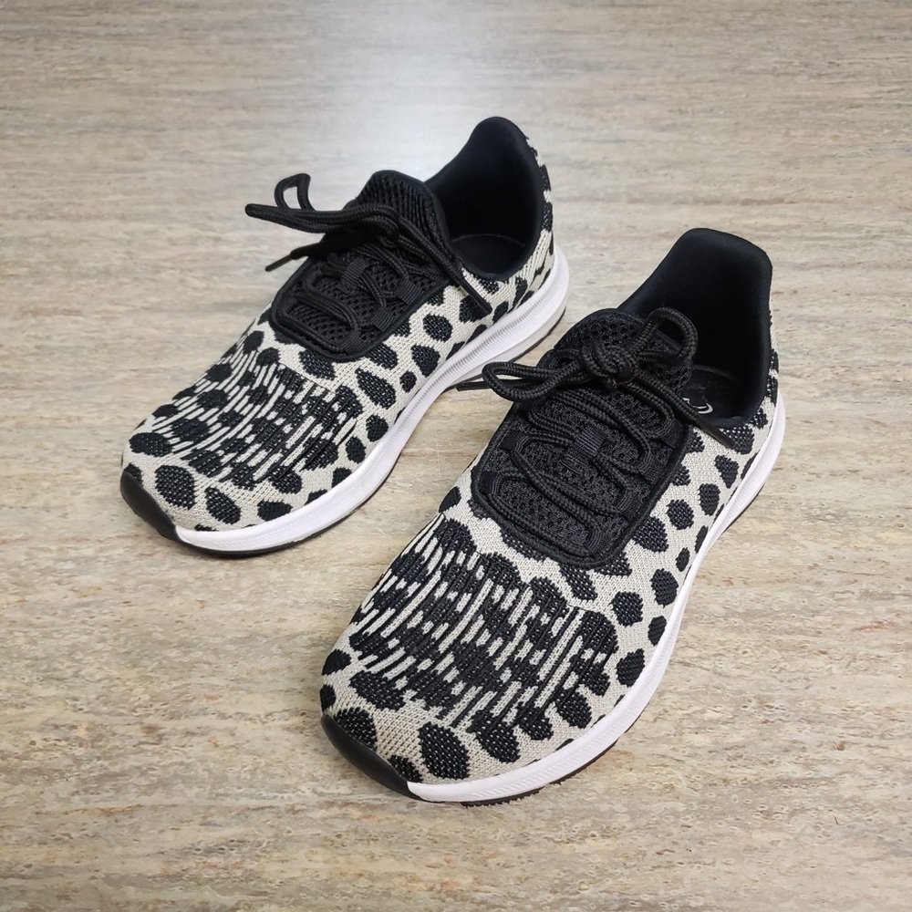 Comfort for memory foam polka dot soft sneakers